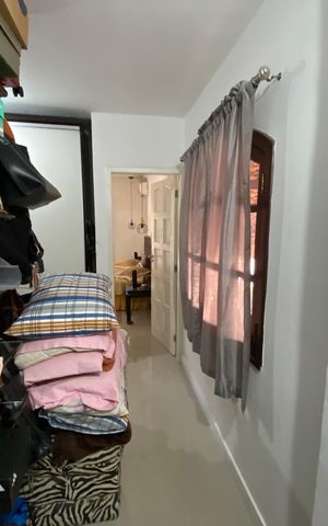 Casa à venda com 513m², 6 quartos e 3 vagas Casa à venda com 513m², 6 quartos e 3 vagasCloset Suíte 1