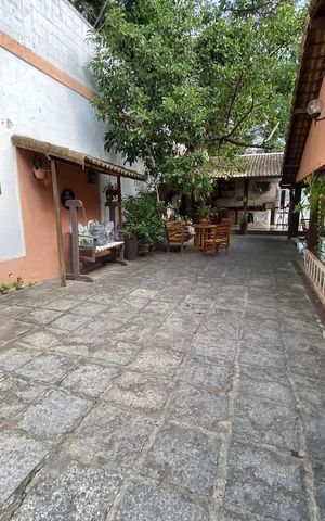 Casa à venda com 513m², 6 quartos e 3 vagas Casa à venda com 513m², 6 quartos e 3 vagasÁrea Gourmet