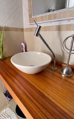Casa à venda com 513m², 6 quartos e 3 vagas Casa à venda com 513m², 6 quartos e 3 vagasBanheiro Social
