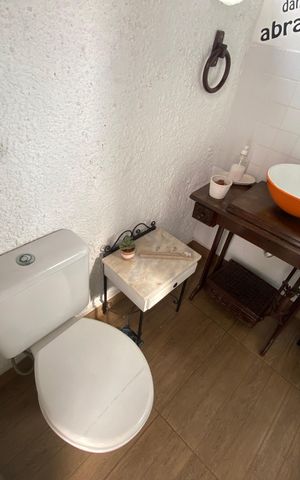 Casa à venda com 513m², 6 quartos e 3 vagas Casa à venda com 513m², 6 quartos e 3 vagasBanheiro de Serviço