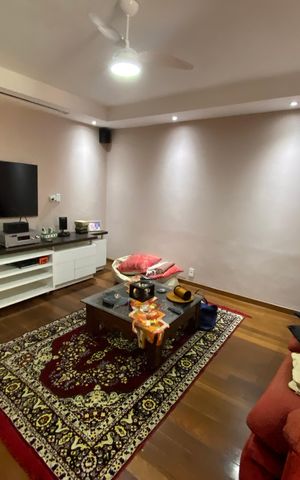 Casa à venda com 513m², 6 quartos e 3 vagas Casa à venda com 513m², 6 quartos e 3 vagasSala 2