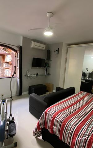 Casa à venda com 513m², 6 quartos e 3 vagas Casa à venda com 513m², 6 quartos e 3 vagasSuíte 2