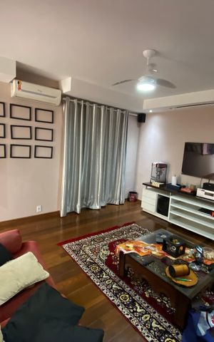 Casa à venda com 513m², 6 quartos e 3 vagas Casa à venda com 513m², 6 quartos e 3 vagasSala 2