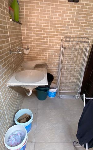 Casa à venda com 513m², 6 quartos e 3 vagas Casa à venda com 513m², 6 quartos e 3 vagasLavanderia