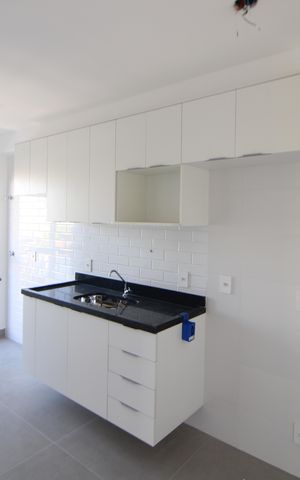 Apartamento para alugar com 47m², 2 quartos e 1 vagaSala / Cozinha