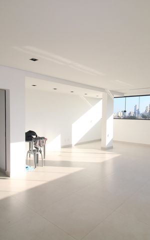 Apartamento para alugar com 47m², 2 quartos e 1 vagaÁrea Comum