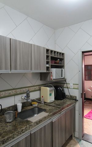 Casa à venda com 140m², 3 quartos e 2 vagasCozinha