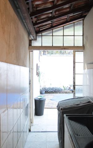 Casa à venda com 140m², 3 quartos e 2 vagasÁrea de Serviço