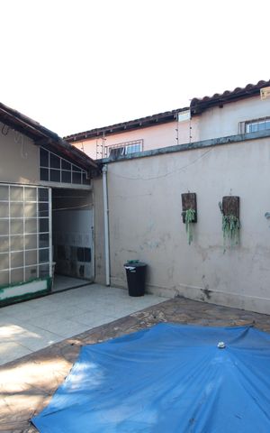 Casa à venda com 140m², 3 quartos e 2 vagasPiscina