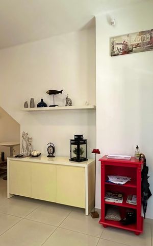 Apartamento para alugar com 90m², 2 quartos e 1 vaga Apartamento para alugar com 90m², 2 quartos e 1 vagaSala