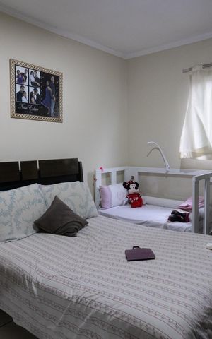Casa à venda com 410m², 4 quartos e 3 vagas Casa à venda com 410m², 4 quartos e 3 vagasCasa 2 - Quarto 1