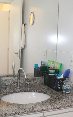 Apartamento à venda com 87m², 3 quartos e 2 vagasBanheiro da Suíte 1