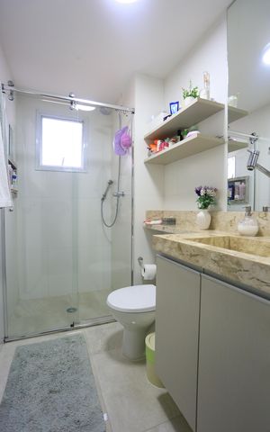 Apartamento à venda com 92m², 3 quartos e 2 vagas Apartamento à venda com 92m², 3 quartos e 2 vagasBanheiro da Suíte