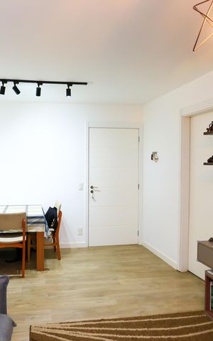 Apartamento à venda com 92m², 3 quartos e 2 vagas Apartamento à venda com 92m², 3 quartos e 2 vagasSala