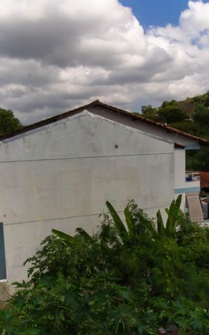 Casa à venda com 240m², 4 quartos e 2 vagas Casa à venda com 240m², 4 quartos e 2 vagasVista Quarto 1