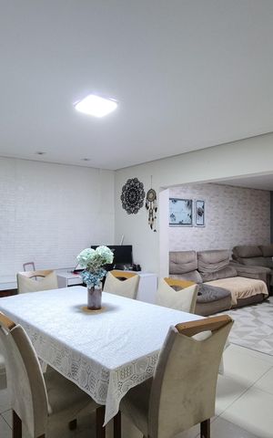 Casa à venda com 236m², 3 quartos e 3 vagas Casa à venda com 236m², 3 quartos e 3 vagasCopa