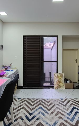 Casa à venda com 236m², 3 quartos e 3 vagas Casa à venda com 236m², 3 quartos e 3 vagasSuíte 3