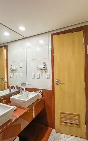 Studio à venda com 42m², 1 quarto e sem vaga Studio à venda com 42m², 1 quarto e sem vagaBanheiro Social