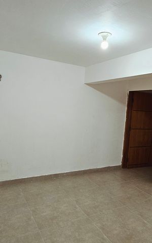 Casa de condomínio à venda com 184m², 4 quartos e 3 vagas Casa de condomínio à venda com 184m², 4 quartos e 3 vagasGaragem