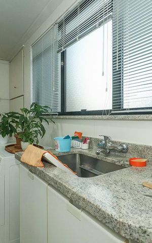 Apartamento à venda com 304m², 3 quartos e 4 vagasÁrea de Serviço