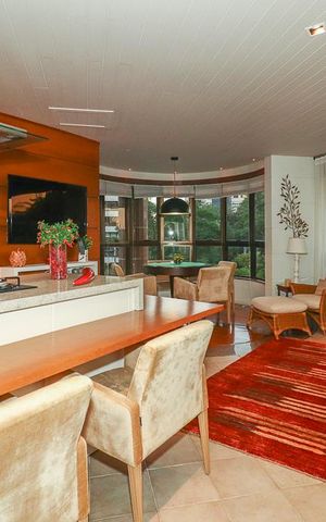 Apartamento à venda com 304m², 3 quartos e 4 vagasEspaço Gourmet