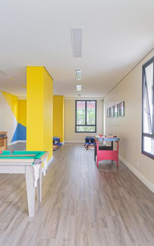 Apartamento à venda com 38m², 2 quartos e 1 vaga Apartamento à venda com 38m², 2 quartos e 1 vagaÁrea comum - Salão de jogos