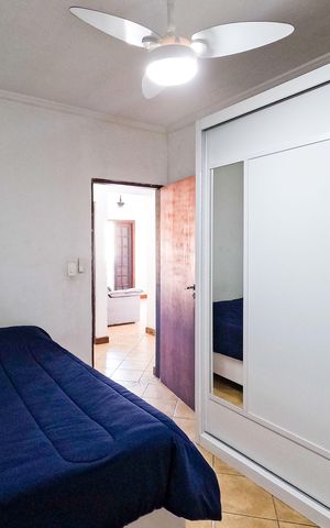 Casa à venda com 111m², 5 quartos e 3 vagas Casa à venda com 111m², 5 quartos e 3 vagasQuarto 2