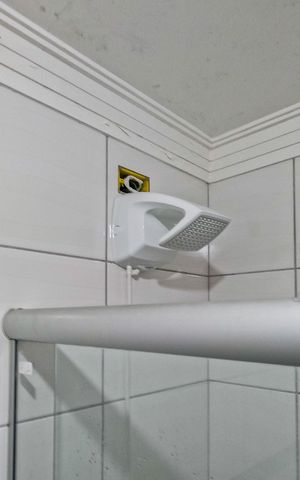 Casa à venda com 111m², 5 quartos e 3 vagas Casa à venda com 111m², 5 quartos e 3 vagasBanheiro Social 1