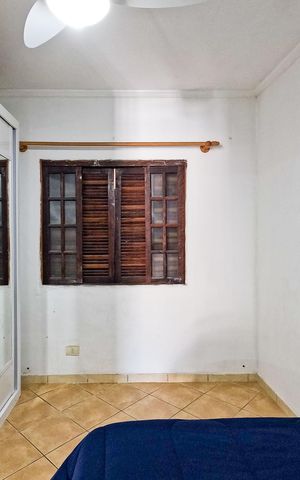 Casa à venda com 111m², 5 quartos e 3 vagas Casa à venda com 111m², 5 quartos e 3 vagasQuarto 2