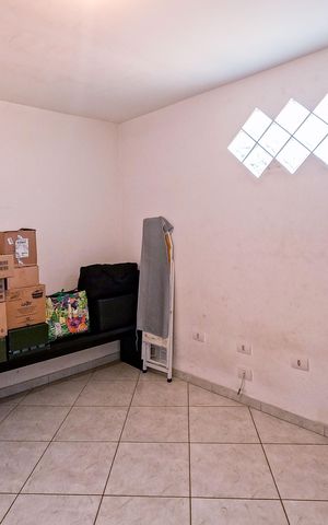 Casa à venda com 111m², 5 quartos e 3 vagas Casa à venda com 111m², 5 quartos e 3 vagasQuarto 1