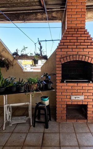 Casa à venda com 111m², 5 quartos e 3 vagas Casa à venda com 111m², 5 quartos e 3 vagasChurrasqueira