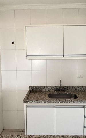 Apartamento à venda com 60m², 2 quartos e 2 vagas Apartamento à venda com 60m², 2 quartos e 2 vagasCozinha