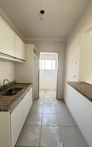Apartamento à venda com 60m², 2 quartos e 2 vagas Apartamento à venda com 60m², 2 quartos e 2 vagasCozinha