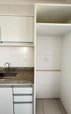 Apartamento à venda com 60m², 2 quartos e 2 vagas Apartamento à venda com 60m², 2 quartos e 2 vagasCozinha