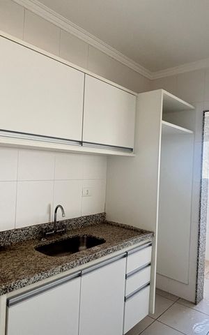 Apartamento à venda com 60m², 2 quartos e 2 vagas Apartamento à venda com 60m², 2 quartos e 2 vagasCozinha