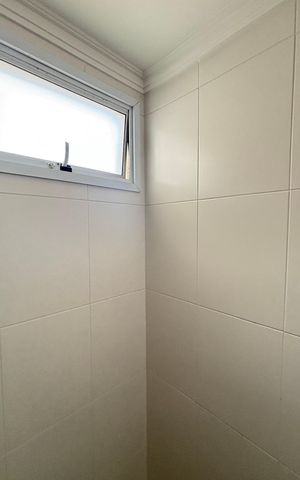 Apartamento à venda com 60m², 2 quartos e 2 vagas Apartamento à venda com 60m², 2 quartos e 2 vagasBanheiro da Suíte