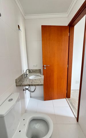 Apartamento à venda com 60m², 2 quartos e 2 vagas Apartamento à venda com 60m², 2 quartos e 2 vagasBanheiro da Suíte