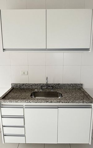 Apartamento à venda com 60m², 2 quartos e 2 vagasCozinha