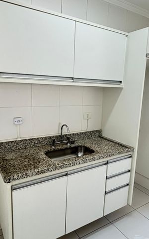 Apartamento à venda com 60m², 2 quartos e 2 vagas Apartamento à venda com 60m², 2 quartos e 2 vagasCozinha