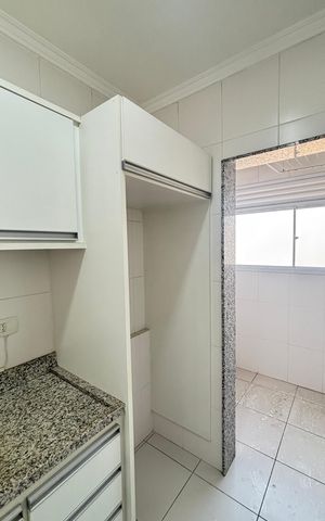 Apartamento à venda com 60m², 2 quartos e 2 vagas Apartamento à venda com 60m², 2 quartos e 2 vagasCozinha