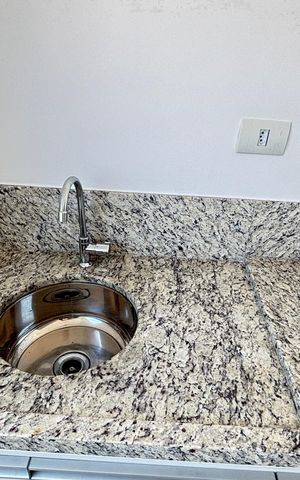 Apartamento à venda com 60m², 2 quartos e 2 vagas Apartamento à venda com 60m², 2 quartos e 2 vagasCozinha