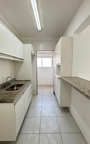 Apartamento à venda com 60m², 2 quartos e 2 vagas Apartamento à venda com 60m², 2 quartos e 2 vagasCozinha