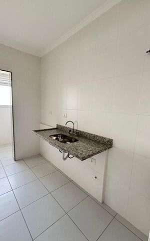 Apartamento à venda com 60m², 2 quartos e 2 vagas Apartamento à venda com 60m², 2 quartos e 2 vagasCozinha