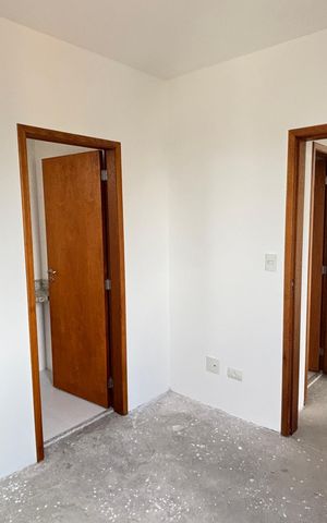 Apartamento à venda com 60m², 2 quartos e 2 vagas Apartamento à venda com 60m², 2 quartos e 2 vagasSuíte