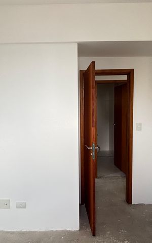 Apartamento à venda com 60m², 2 quartos e 2 vagas Apartamento à venda com 60m², 2 quartos e 2 vagasQuarto 2
