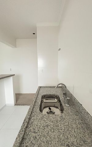 Apartamento à venda com 60m², 2 quartos e 2 vagas Apartamento à venda com 60m², 2 quartos e 2 vagasCozinha
