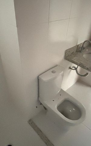 Apartamento à venda com 60m², 2 quartos e 2 vagas Apartamento à venda com 60m², 2 quartos e 2 vagasBanheiro Social