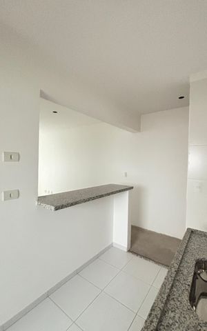 Apartamento à venda com 60m², 2 quartos e 2 vagas Apartamento à venda com 60m², 2 quartos e 2 vagasCozinha
