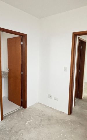 Apartamento à venda com 60m², 2 quartos e 2 vagas Apartamento à venda com 60m², 2 quartos e 2 vagasSuíte