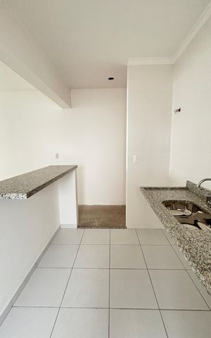 Apartamento à venda com 60m², 2 quartos e 2 vagas Apartamento à venda com 60m², 2 quartos e 2 vagasCozinha
